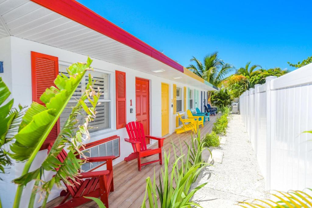 Captain’s Quarters at Anna Maria Island Inn