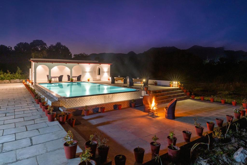 Jass Bagh Home stay Udaipur With Bonefire And Pool