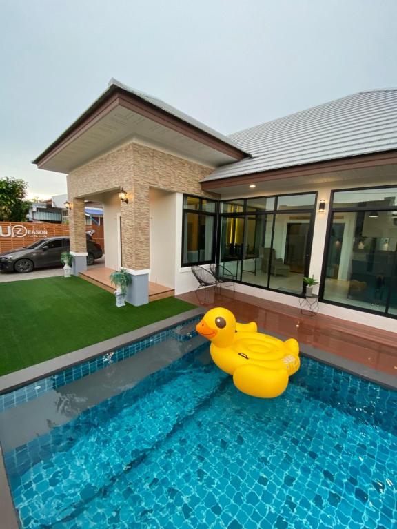 Uzeason Poolvilla Sattahip