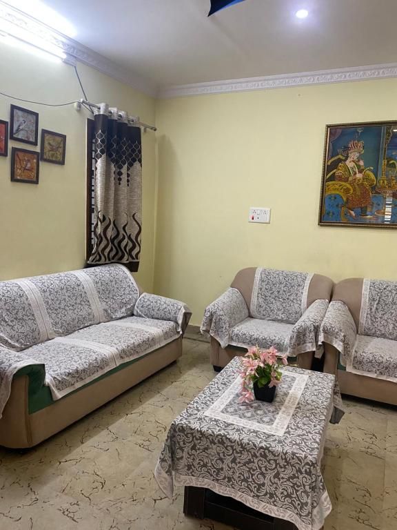 Ghar-fully furnished house with 2 Bedroom hall and kitchen